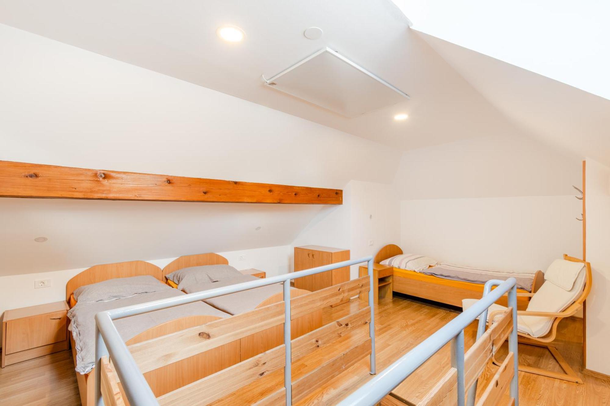 Apartments Skok With Rafting And Free Parking Bovec Rom bilde