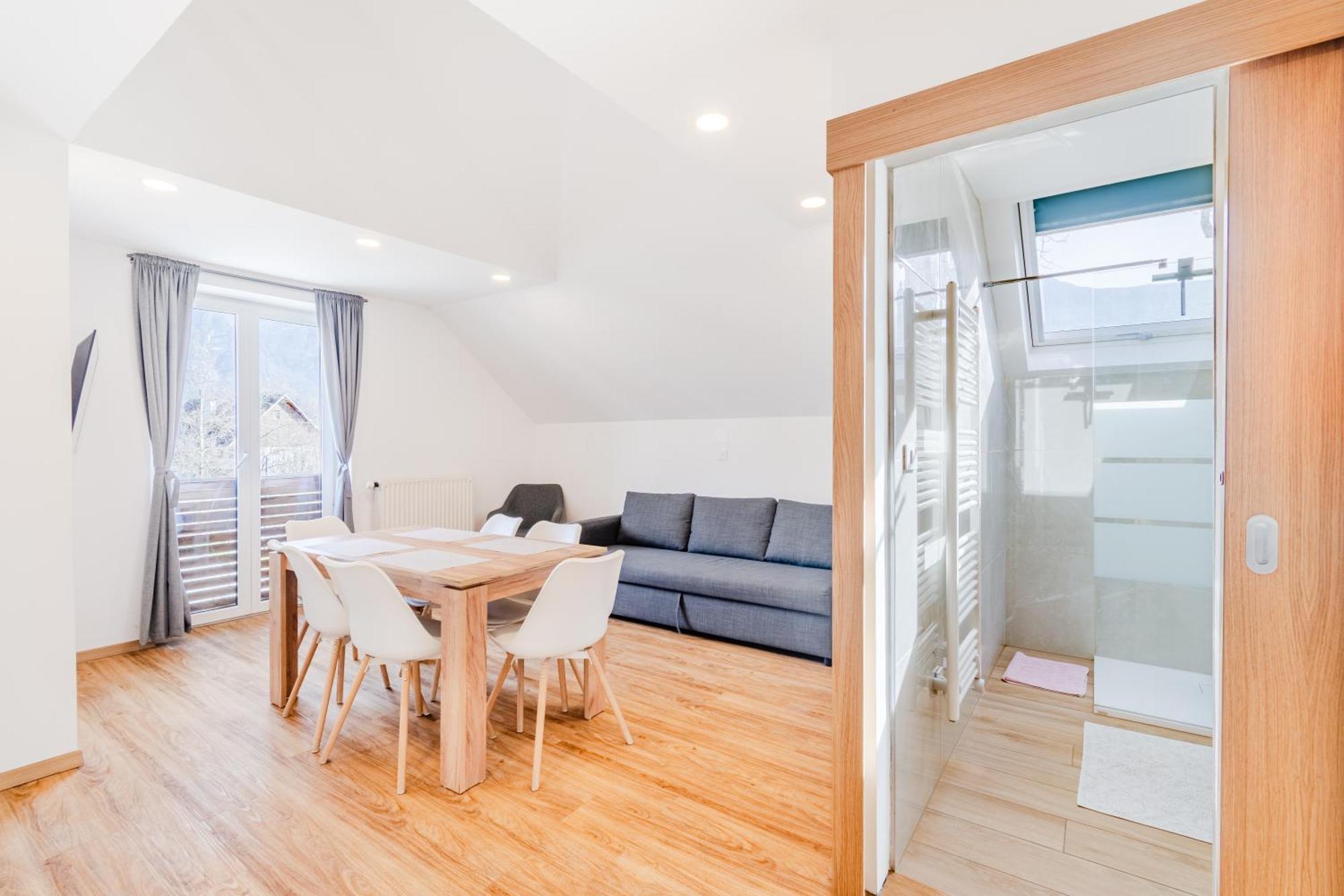 Apartments Skok With Rafting And Free Parking Bovec Rom bilde